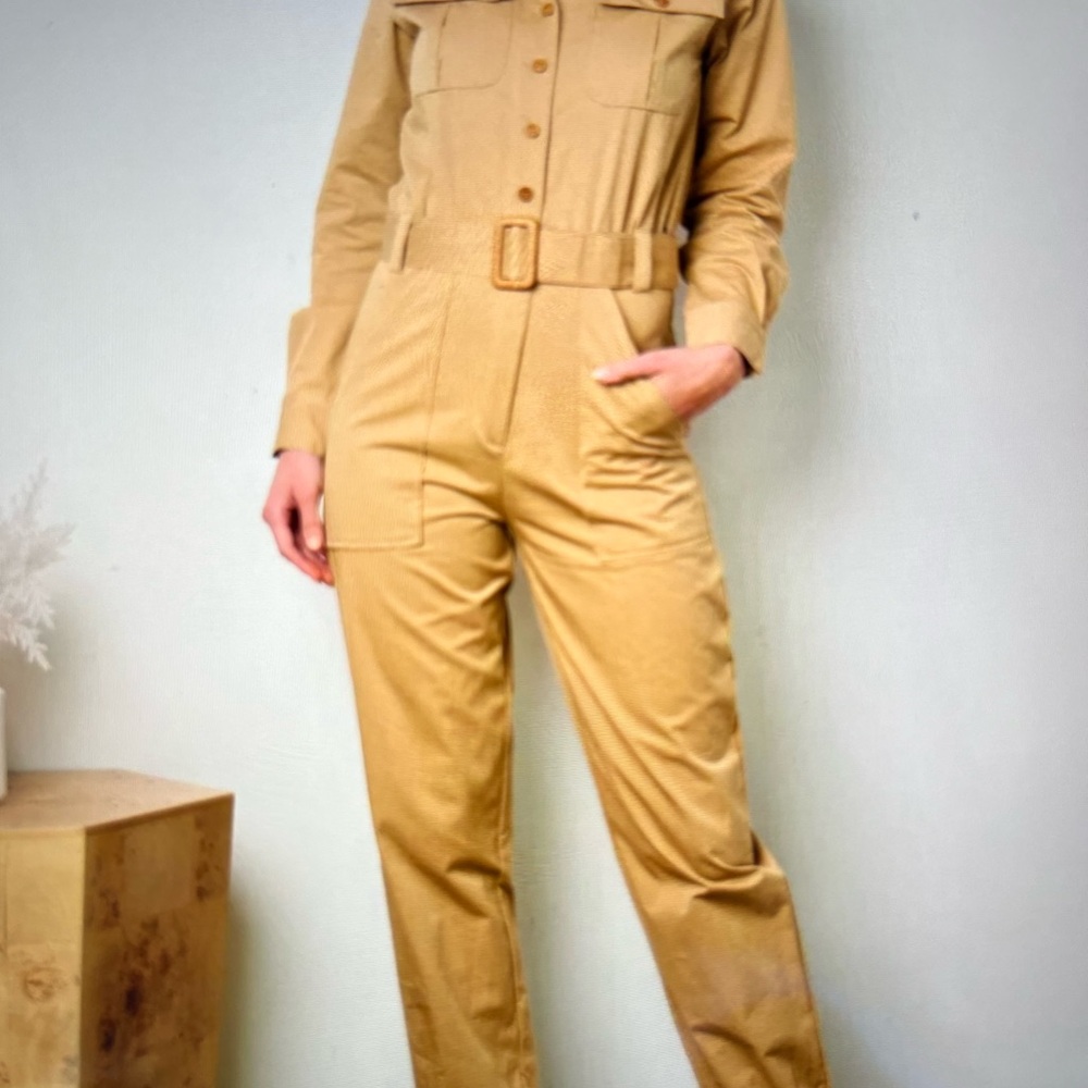 Women’s long sleeve button up pockets jogger jumpsuit. - Picture 2 of 3